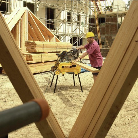 Pilarka tarczowa / ukośnica 305/30mm, 2000W, XPS, DeWALT [D27107XPS-QS]