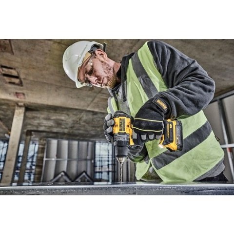 Akumulatorowa wiertarko-wkrętarka 18V XR, DeWalt [DCD800NT-XJ] Li-Ion