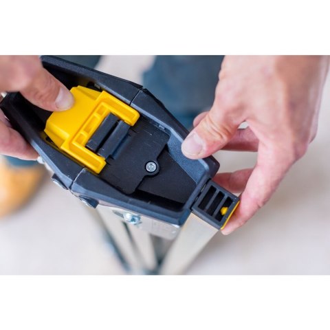 Metalowe kobyłki warsztatowe / stojaki 2 szt., Stanley [STST81337-1]