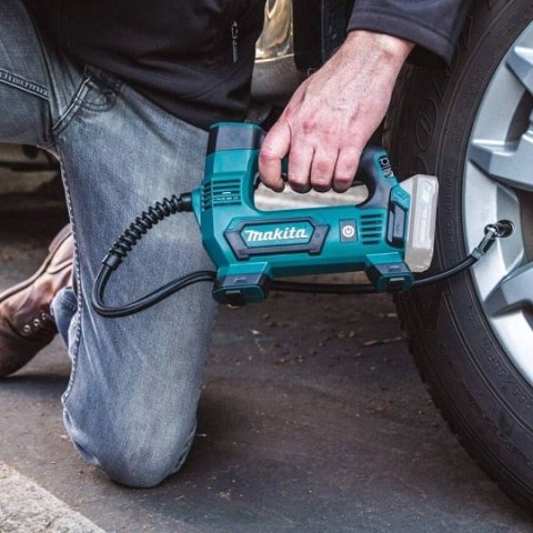 Minikompresor akumulatorowy 10 l/min, 12V max (10,8V) Makita [MP100DZ] Li-Ion, CXT