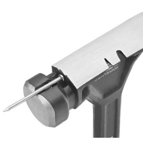 Młotek stalowy jednoczęściowy z magnetycznym uchwytem do gwoździ, 624g, DeWalt [DWHT51006-0]