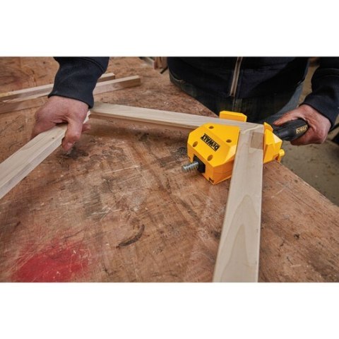 Ścisk kątowy 90°z dociskami, imadło narożne 55mm, DeWalt [DWHT83853-0]