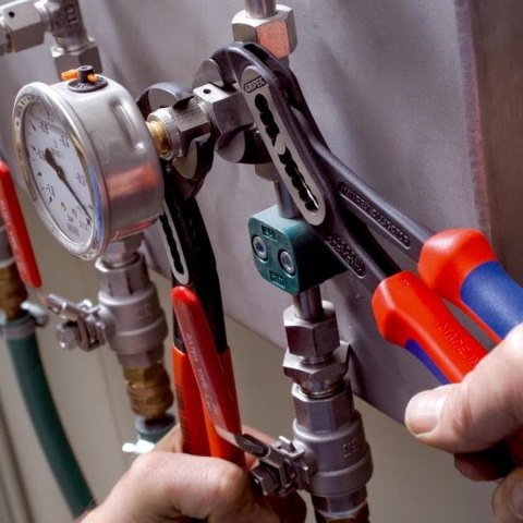 Szczypce do rur Aligator 300mm Knipex [88 02 300 T] rękojeść dwukomponentowa z zaczepem do asekuracji