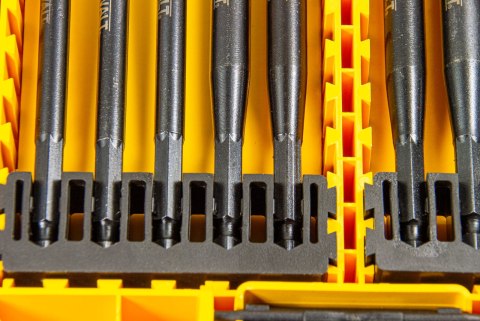 Zestaw 5szt. wierteł do drewna 14/18/20/22/25mm EXTREME IMPACT, DeWALT [DT70833-QZ] kompatybilne z systemem Tough Case+