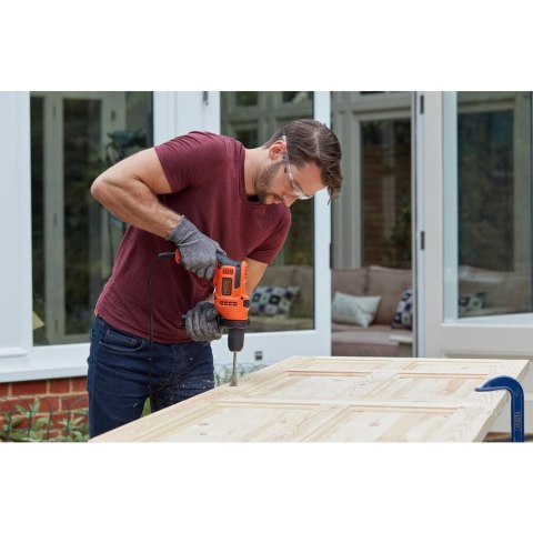 Elektryczna wiertarka udarowa 500W Black+Decker [BEH200-QS]