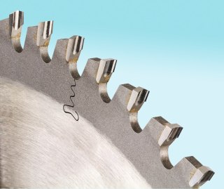 Piła tarczowa do cięcia drewna, sklejki, 250/30/3,2mm, 50 zębów EXTREME Dewalt [DT4345-QZ]