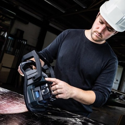 Lampa robocza COB LED 4000 lumenów, 18V Li-Ion, NOVA 4 CONNECT SCANGRIP [03.6101C] Bluetooth