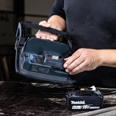 Lampa robocza COB LED 4000 lumenów, 18V Li-Ion, NOVA 4 CONNECT SCANGRIP [03.6101C] Bluetooth