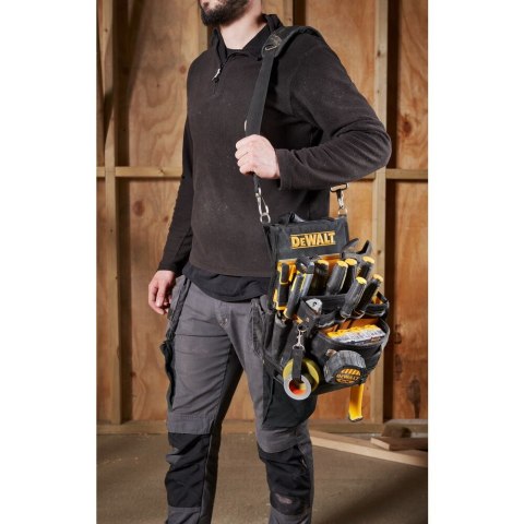 Miękki organizer narzędziowy z wytrzymałą wodoodporną podstawą kompatybilną z kasetami Tough Case Dewalt [DWST83541-1] TStak