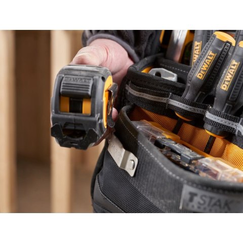 Miękki organizer narzędziowy z wytrzymałą wodoodporną podstawą kompatybilną z kasetami Tough Case Dewalt [DWST83541-1] TStak