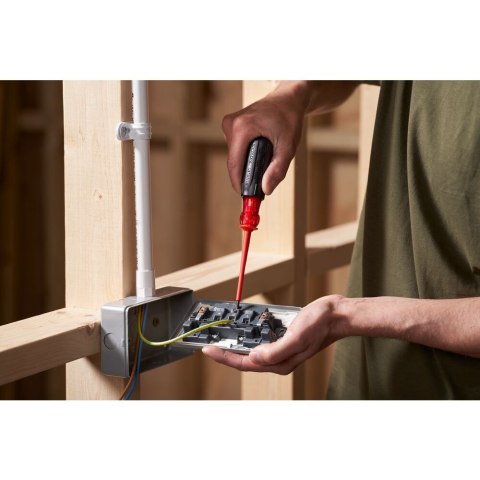 Zestaw: 2 wkrętaków z wymiennymi trzpieniami izolowanymi VDE i próbnikiem napięcia 10szt. Stanley Fatmax [FMHT66426-0] w sakwie