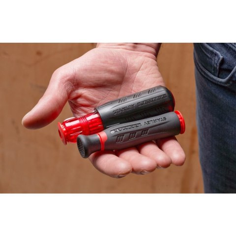 Zestaw: 2 wkrętaków z wymiennymi trzpieniami izolowanymi VDE i próbnikiem napięcia 10szt. Stanley Fatmax [FMHT66426-0] w sakwie