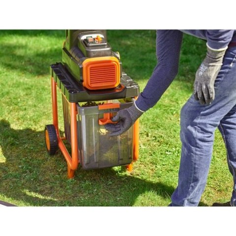 Rozdrabniarka do gałęzi 2800W, 45L, Black+Decker [BEGAS5800-QS]