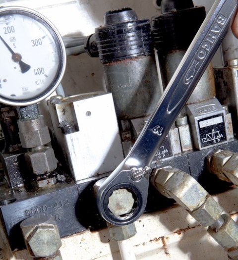 Zestaw 6szt. kluczy płasko-oczkowych z dwukierunkową grzechotką 8-17mm, Bahco [1RM/SH6]