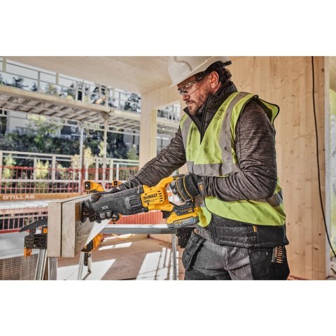 Piła szablasta 18V 2x5,0Ah DeWalt [DCS386H2T-QW] FLEXVOLT ADVANTAGE