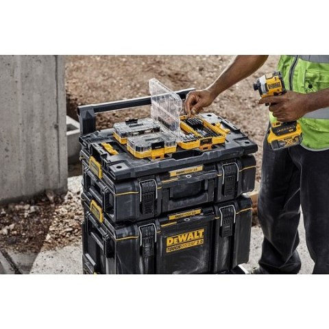 Adapter łączący skrzynie ToughSystem z TStak, DeWALT [DWST08017-1]