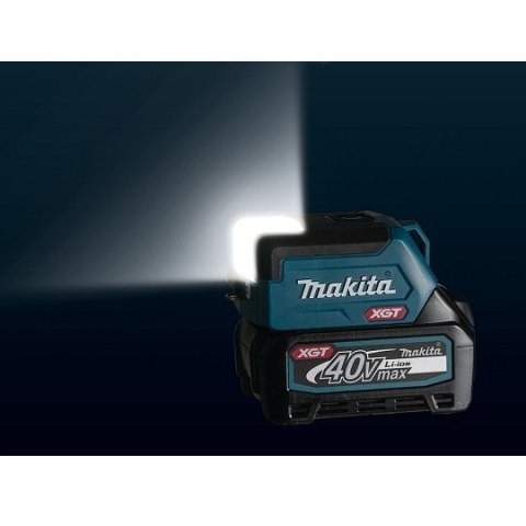 Latarka akumulatorowa 40V max XGT, Makita [ML011G] Li-Ion, port USB