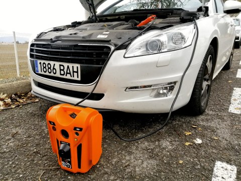 Urządzenie rozruchowe, booster, 12V, 1200CA, prąd rozruchu 500A BAHCO [BBAGM12-1200]