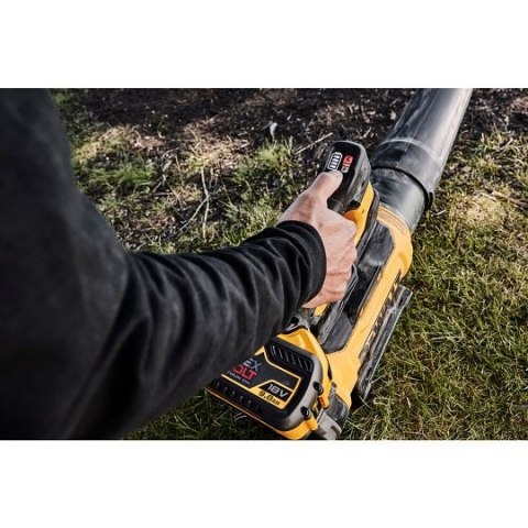 Akumulatorowa dmuchawa z wentylatorem osiowym XR 54V FLEXVOLT, DeWalt [DCMBL777N-XJ] Li-Ion