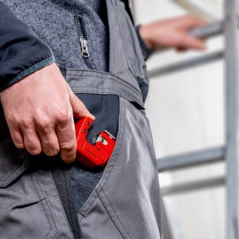 Obcinak do rur miedzianych, mosiężnych i ze stali nierdzewnej o średnicach 3-30mm, TubiX S, KNIPEX [90 31 01]