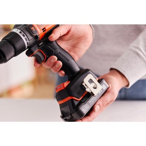 Wiertarko-wkrętarka udarowa akumulatorowa, 50Nm, 18V POWERCONNECT, Black+Decker [BLD683D2XK-QW] 2x2,0Ah, walizka
