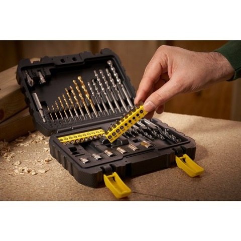 Zestaw 50 szt. wierteł, końcówek i nasadek, Stanley [STA88546-XJ]