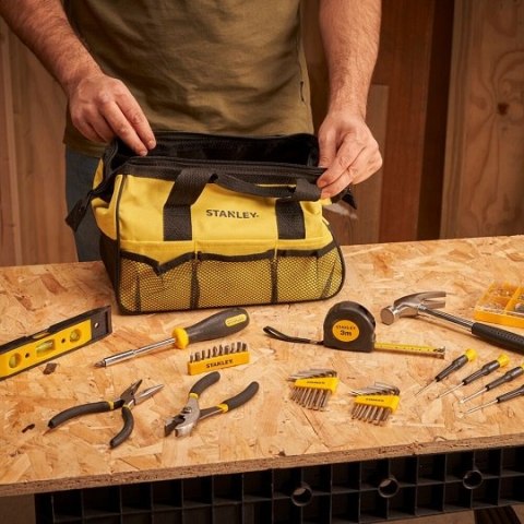 Zestaw 38 szt. narzędzi i akcesoriów: wkrętaków, szczypiec, końcówek 1/4", Stanley [STMT0-74101] w torbie