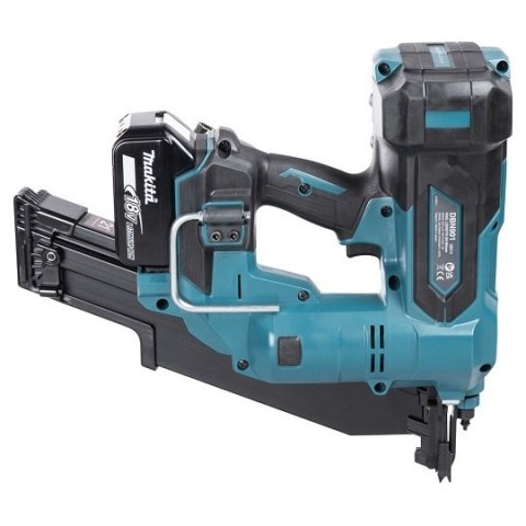Gwoździarka akumulatorowa do gwoździ z łbem okrągłym 50-90mm, 18V, Makita [DBN901RTE] 2x5,0Ah, LXT