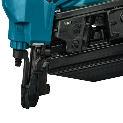 Gwoździarka akumulatorowa do gwoździ z łbem okrągłym 50-90mm, 18V, Makita [DBN901ZK] LXT