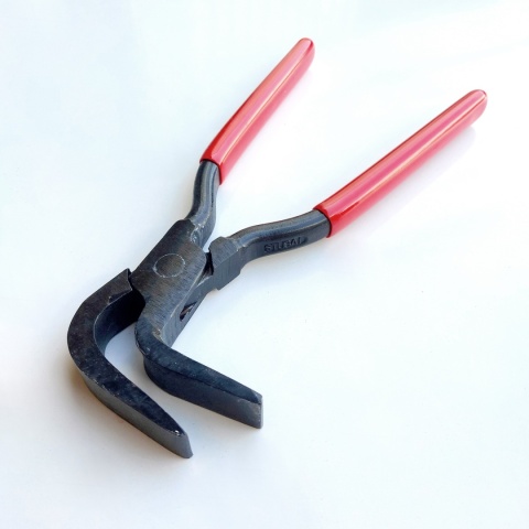 282218 CĘGI 18MM 90ST PRZETYKANE STUBAI